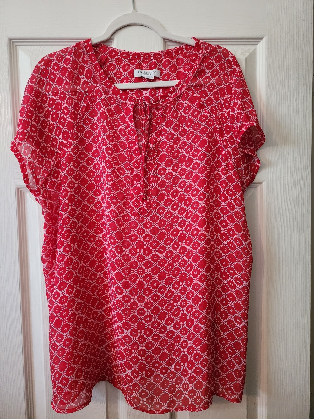 Liz Claiborne Red and White Geometric Split Top Printed Tie-Front Blouse Size 1X